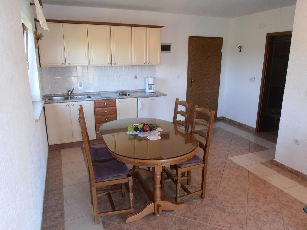Apartments Coki Funtana Kültér fotó
