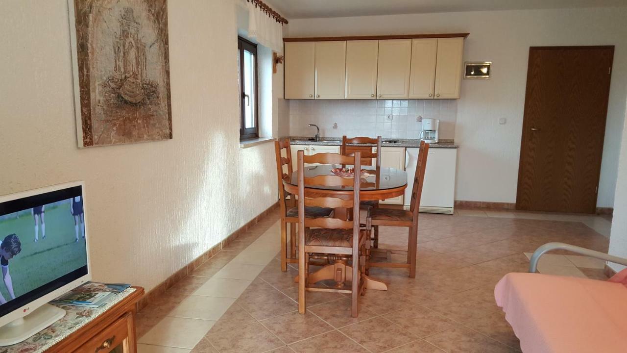 Apartments Coki Funtana Kültér fotó